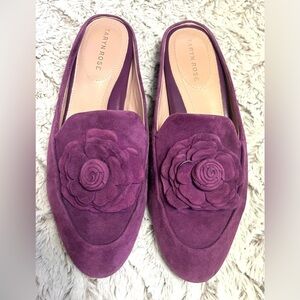 Taryn Rose Blythe Mules Violet Suede Leather Classy Chic Feminine
Women Size 7.5